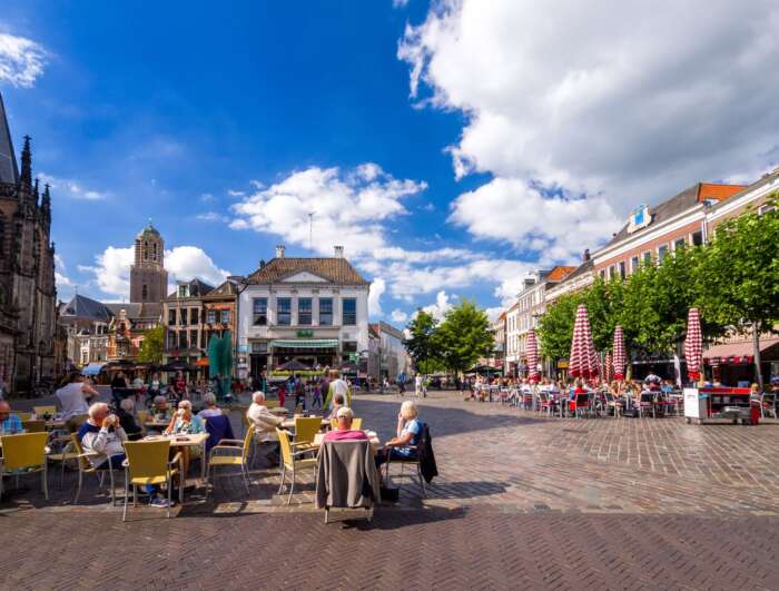 Välkommen till Zwolle – charmig stad i hjärtat av Holland med caféer, kanaler och härlig atmosfär