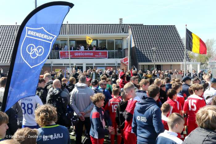 Publik och pepp – familjer, supportrar och spelare skapar en unik cupkänsla